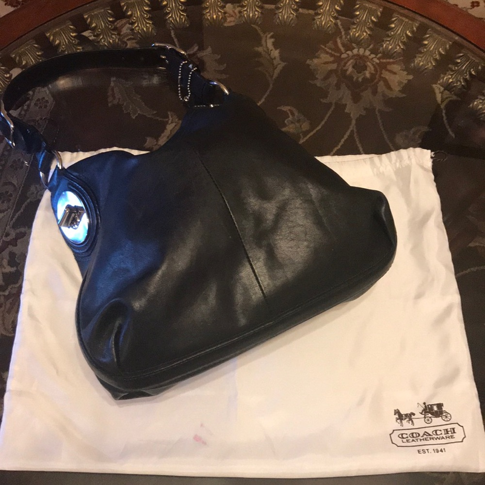 Authentic Coach Black Leather Tote Purse
